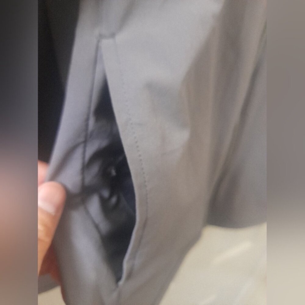 Under Armour - Mens Track Jacket - Lions - Small - Gray - Picture 5 of 12